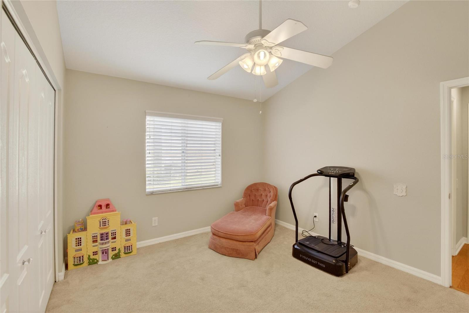 Listing photo id 28 for 27736 Pine Point Drive