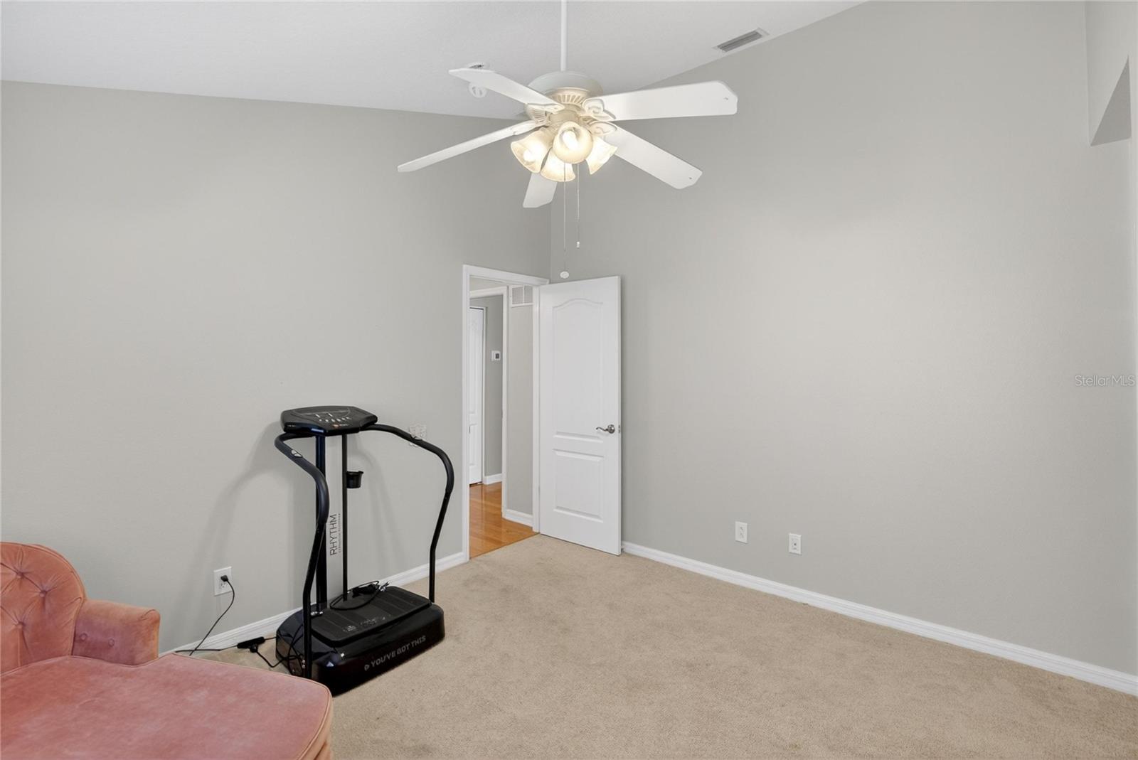 Listing photo id 29 for 27736 Pine Point Drive