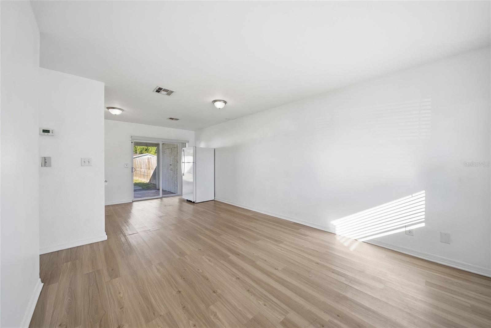 Image 12 of 24 For 781 73rd Avenue N