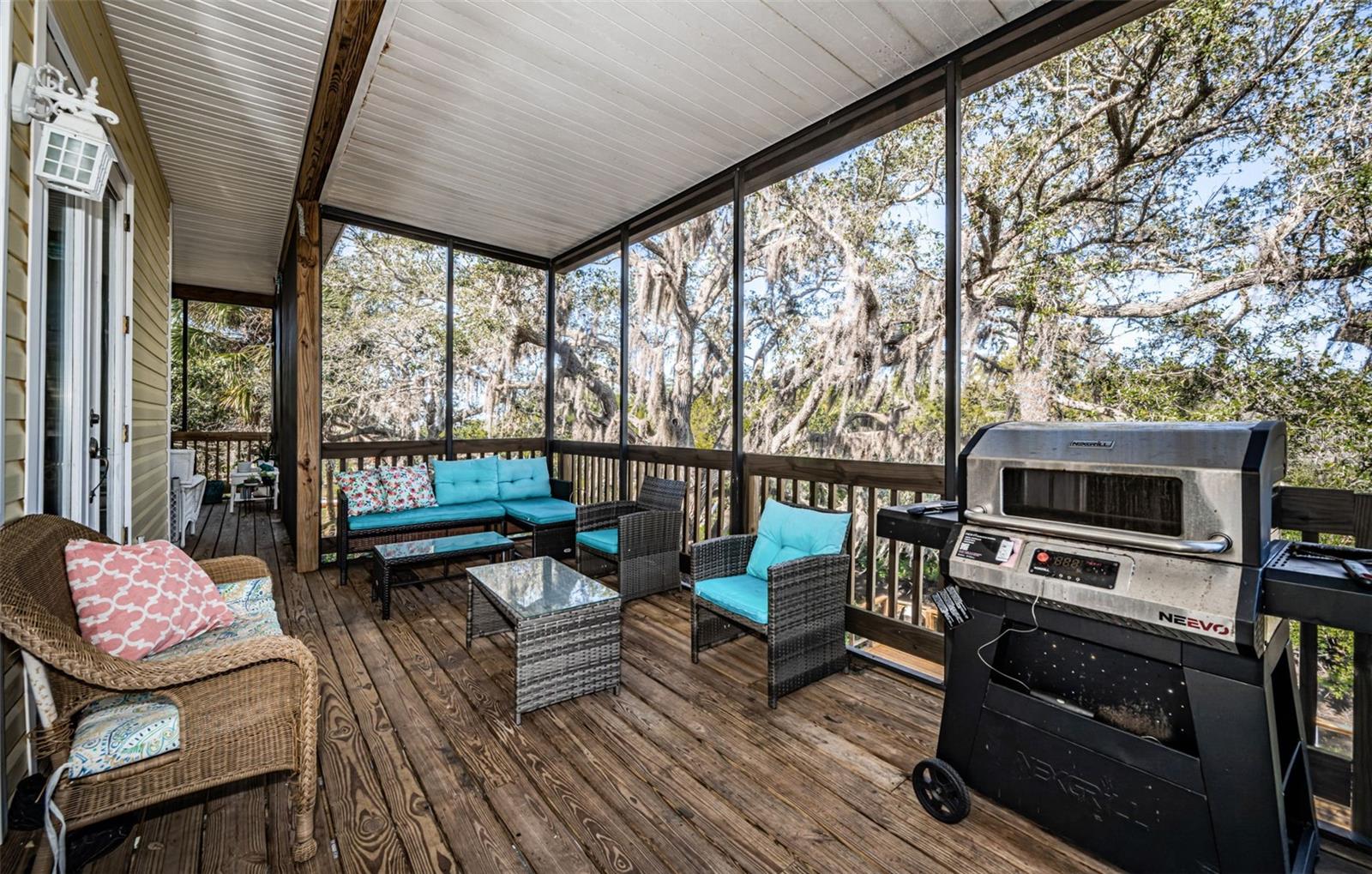 Image 26 of 42 For 5127 Bay Boulevard