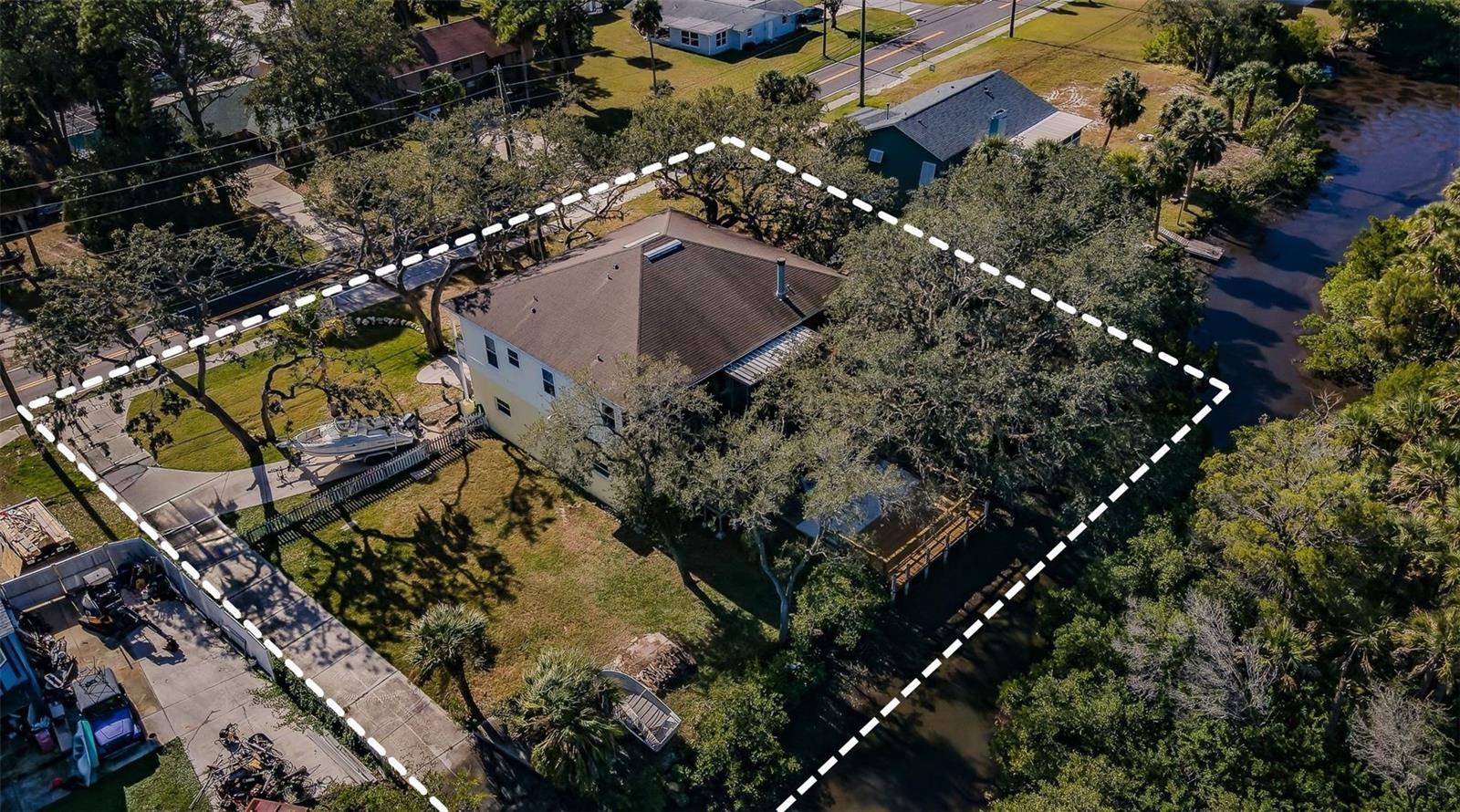 Image 37 of 42 For 5127 Bay Boulevard