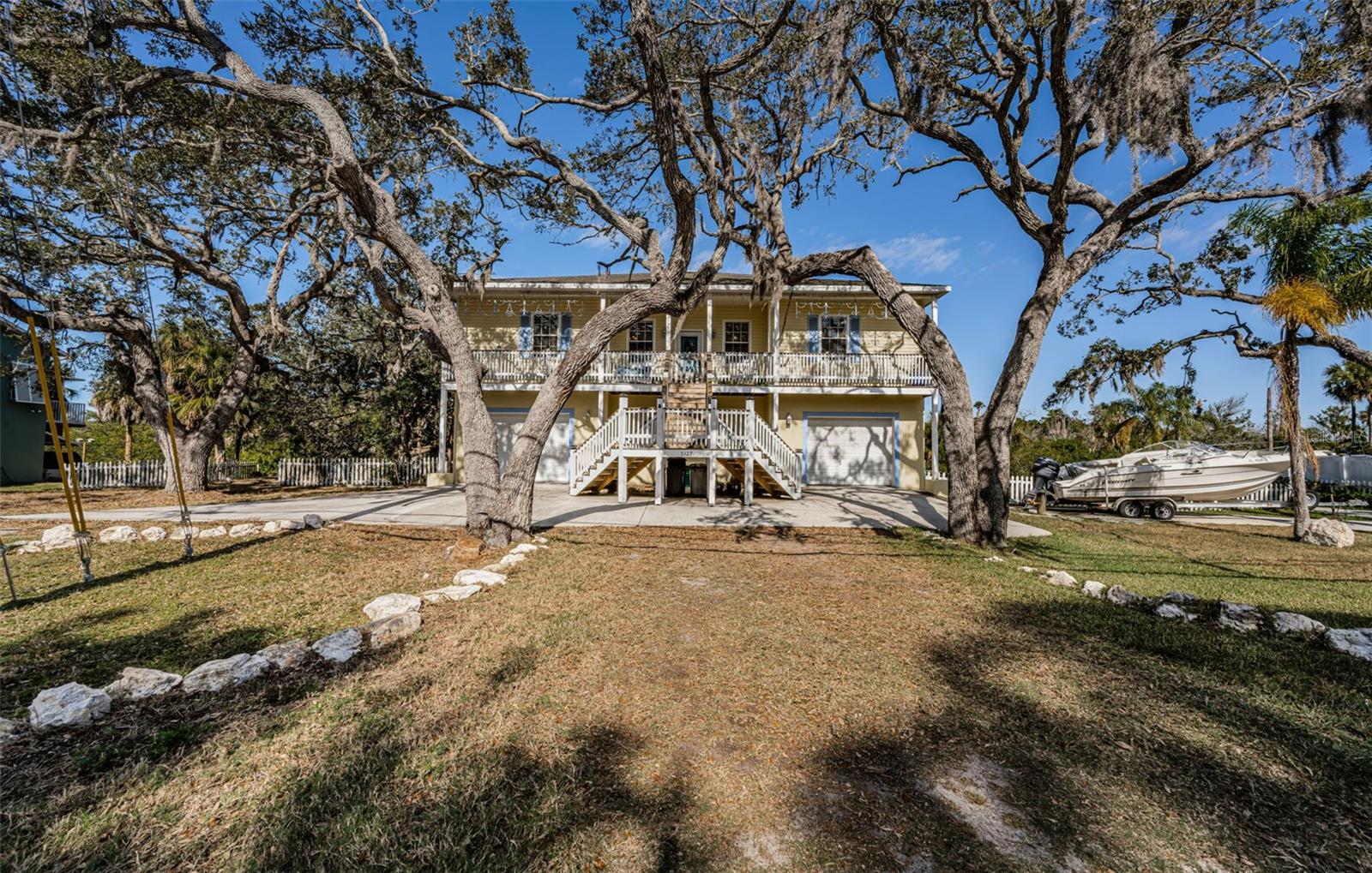 Image 39 of 42 For 5127 Bay Boulevard