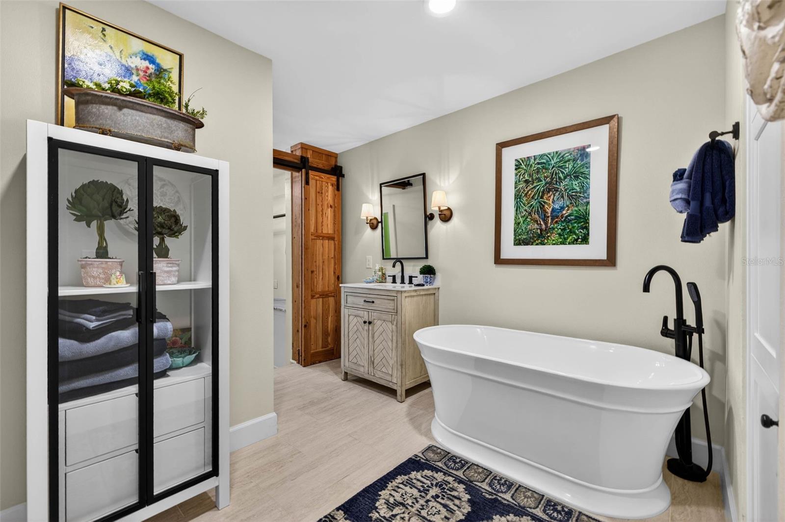 Image 20 of 30 For 407 Althea Road