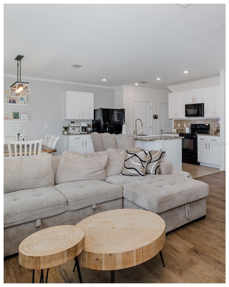 Image 44 of 59 For 16957 Secret Meadow Drive