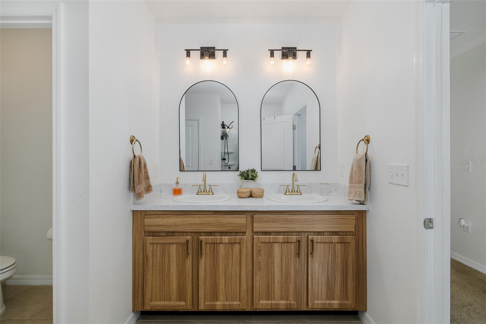 Image 50 of 59 For 16957 Secret Meadow Drive