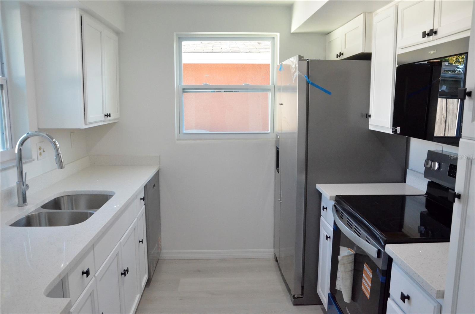 Image 17 of 25 For 1134 Fernwood Drive