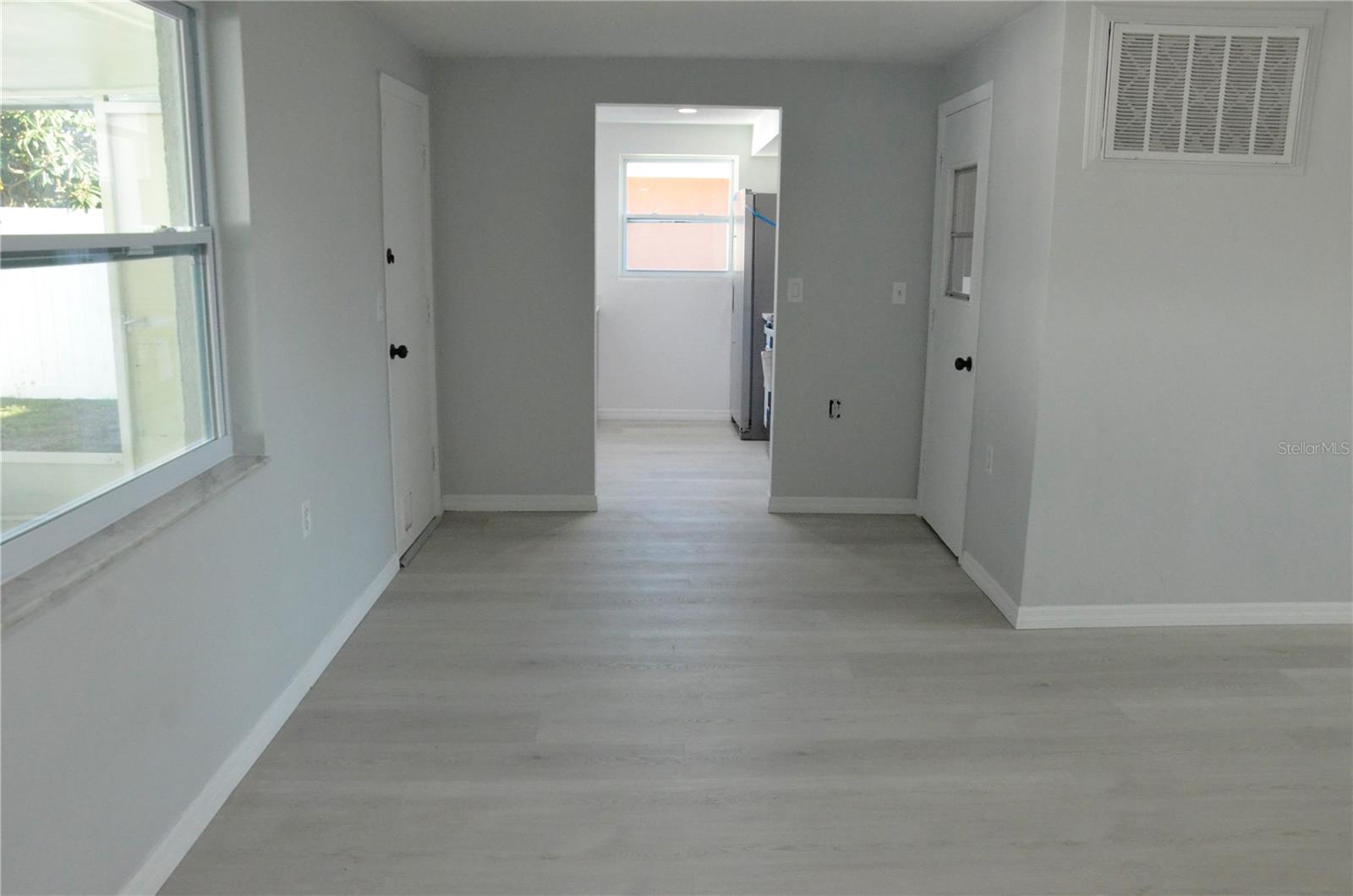 Image 7 of 25 For 1134 Fernwood Drive