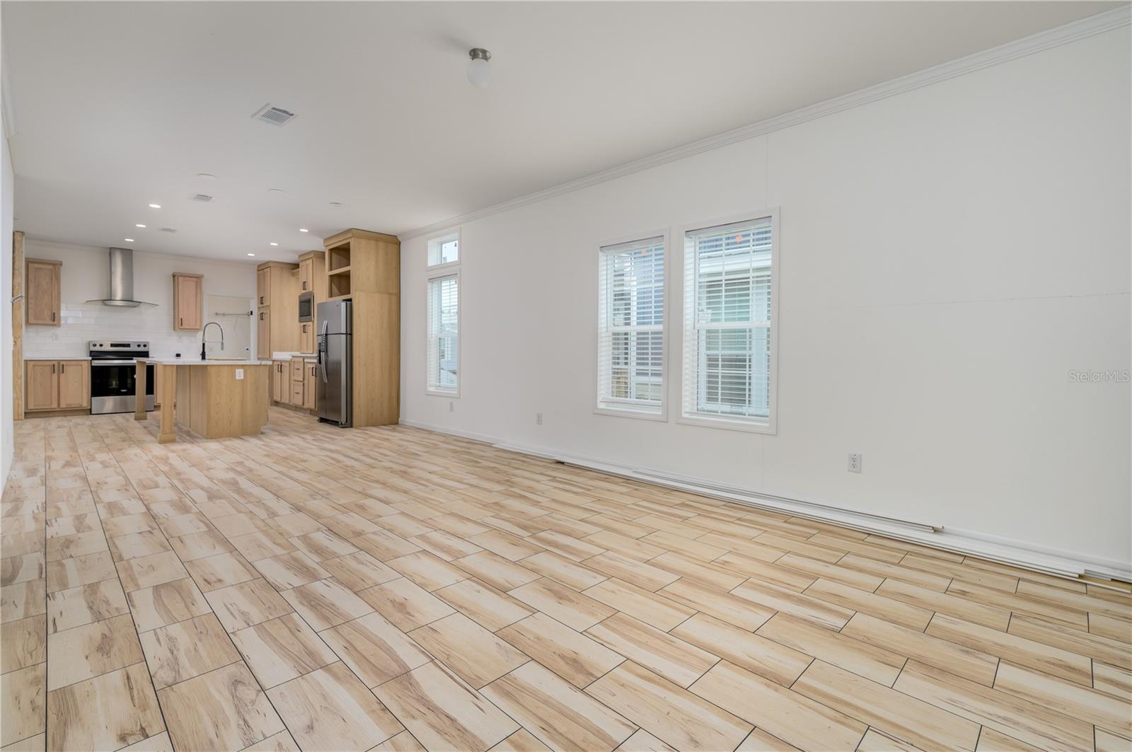 Image 4 of 9 For 8388 Dalewood Drive