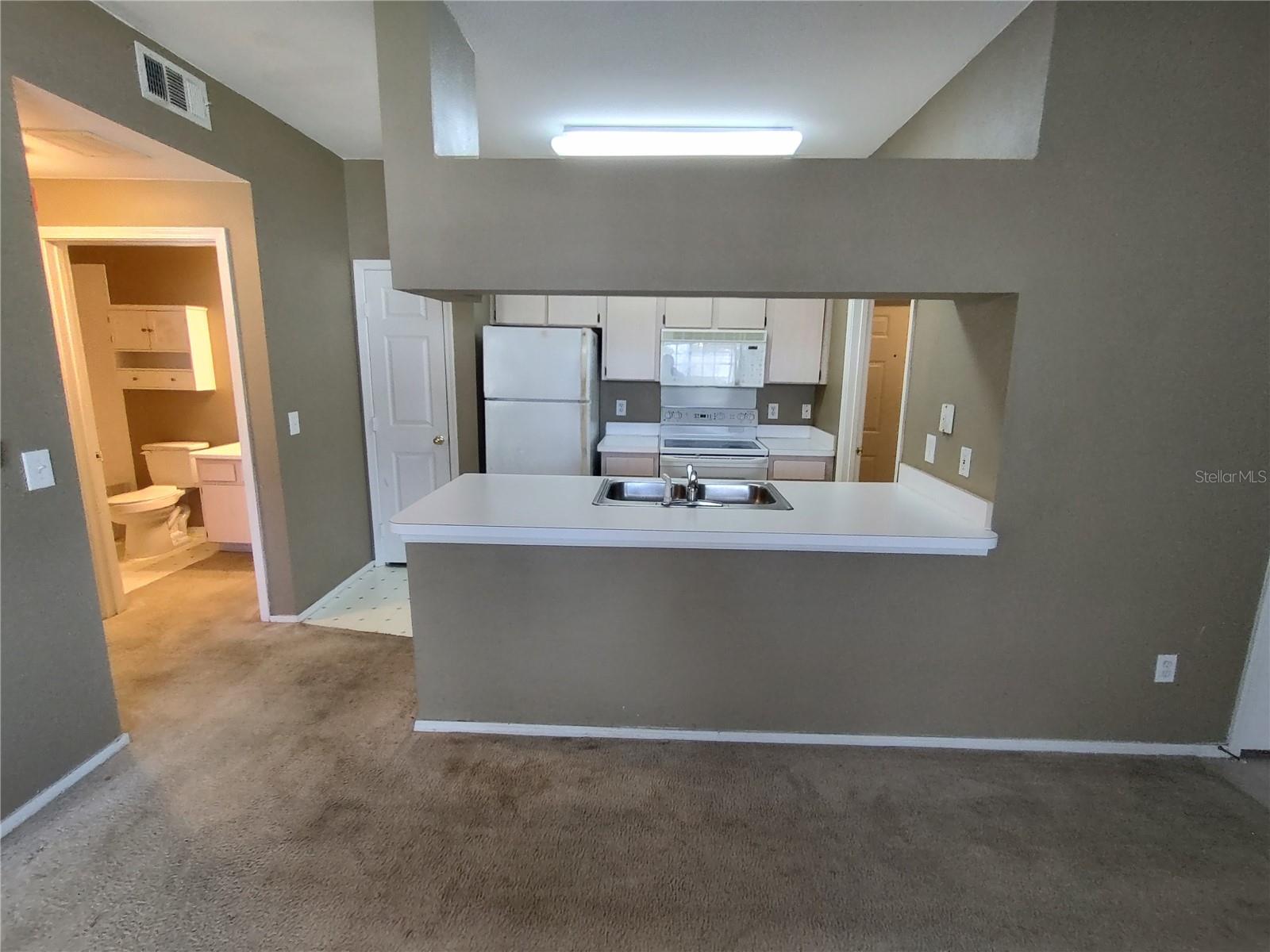 Image 4 of 10 For 13005 Sanctuary Cove Drive 103