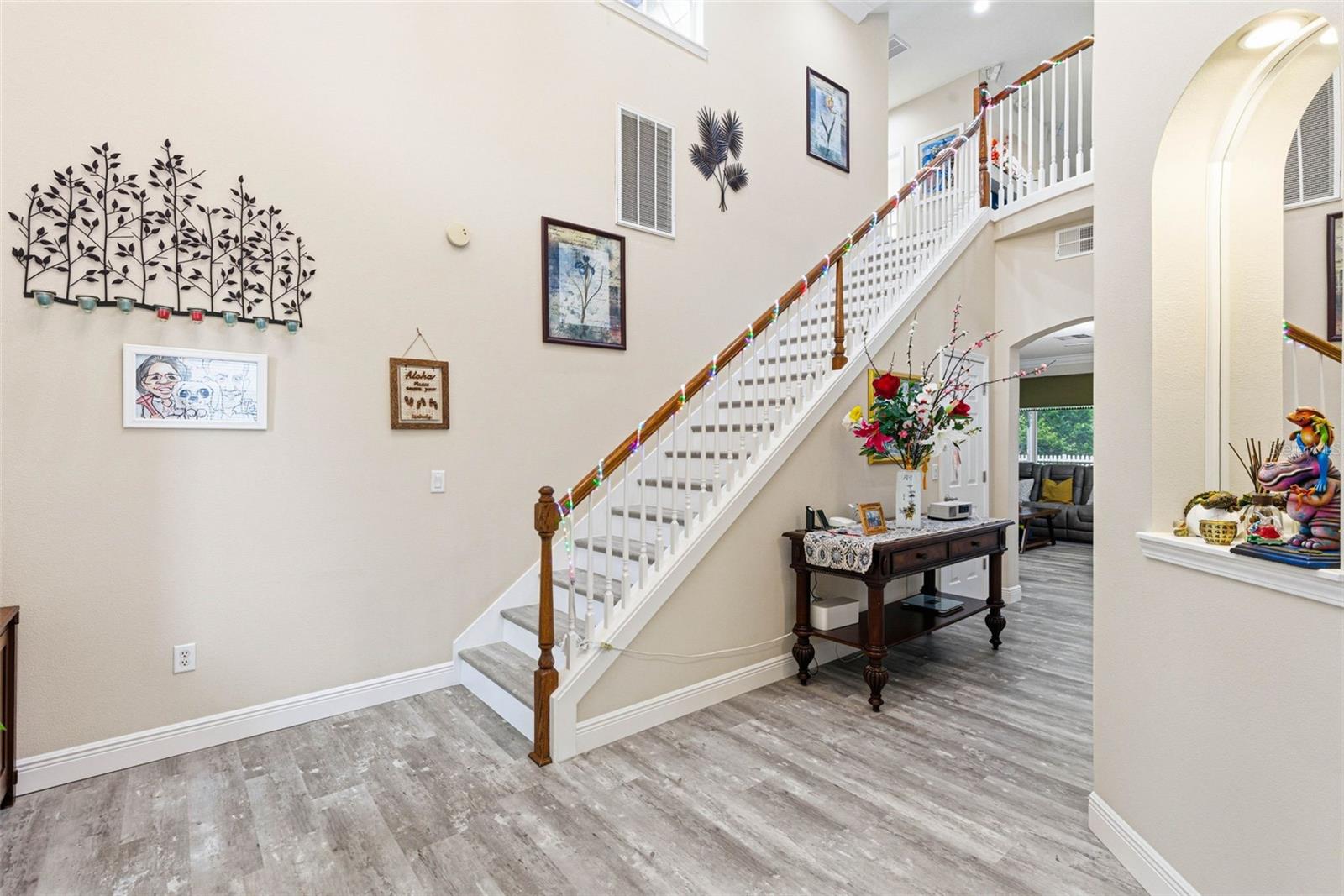 Image 15 of 94 For 13704 Artesa Bell Drive