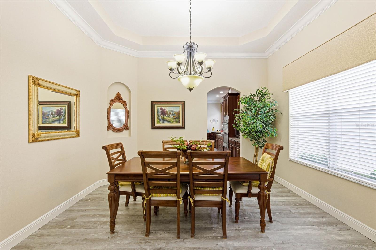 Image 23 of 94 For 13704 Artesa Bell Drive