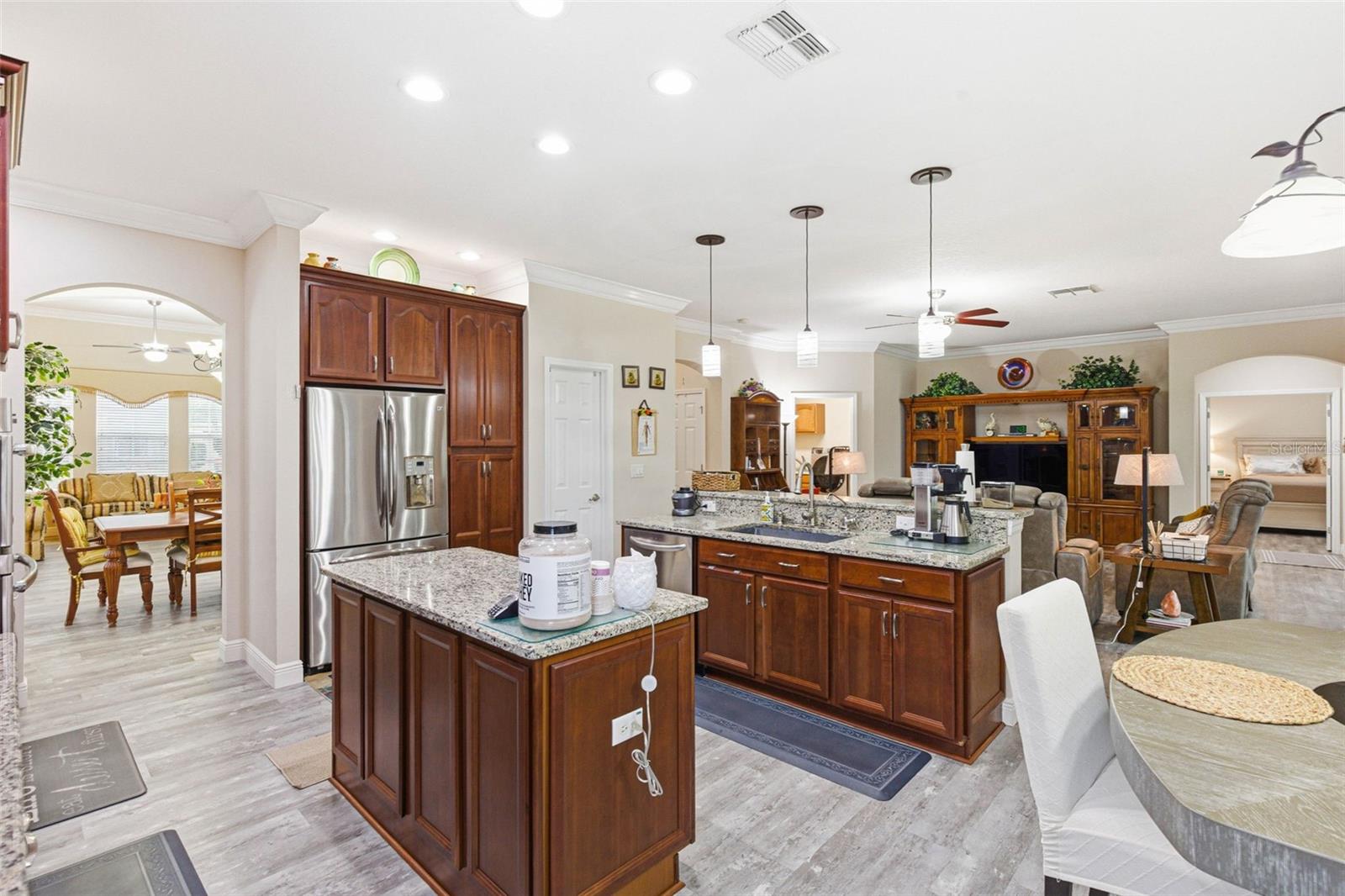 Image 28 of 94 For 13704 Artesa Bell Drive