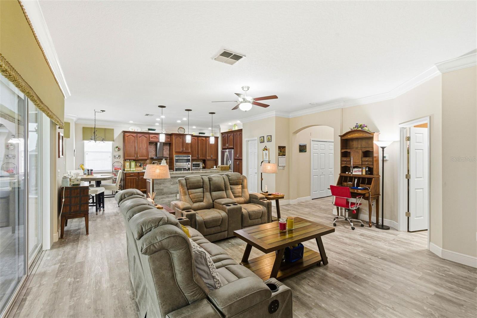 Image 42 of 94 For 13704 Artesa Bell Drive