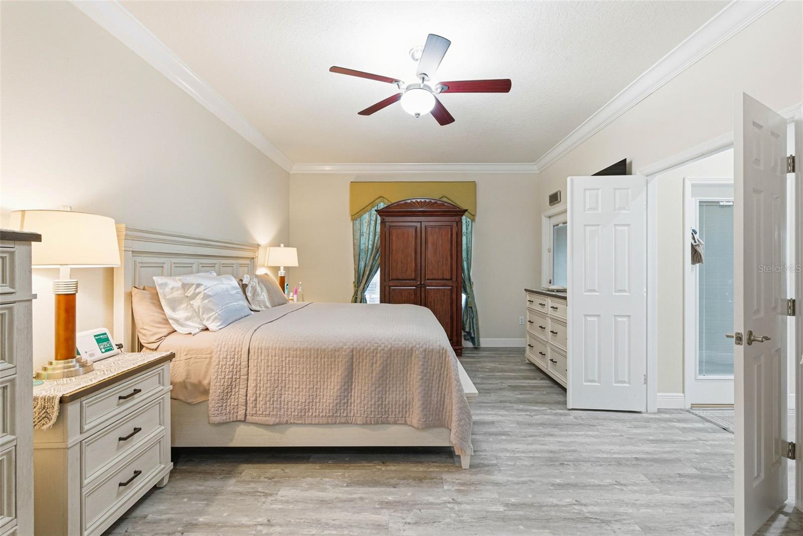 Image 48 of 94 For 13704 Artesa Bell Drive