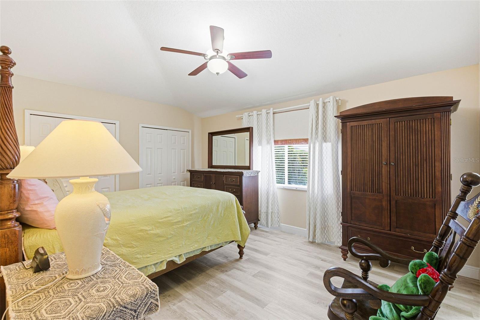 Image 70 of 94 For 13704 Artesa Bell Drive