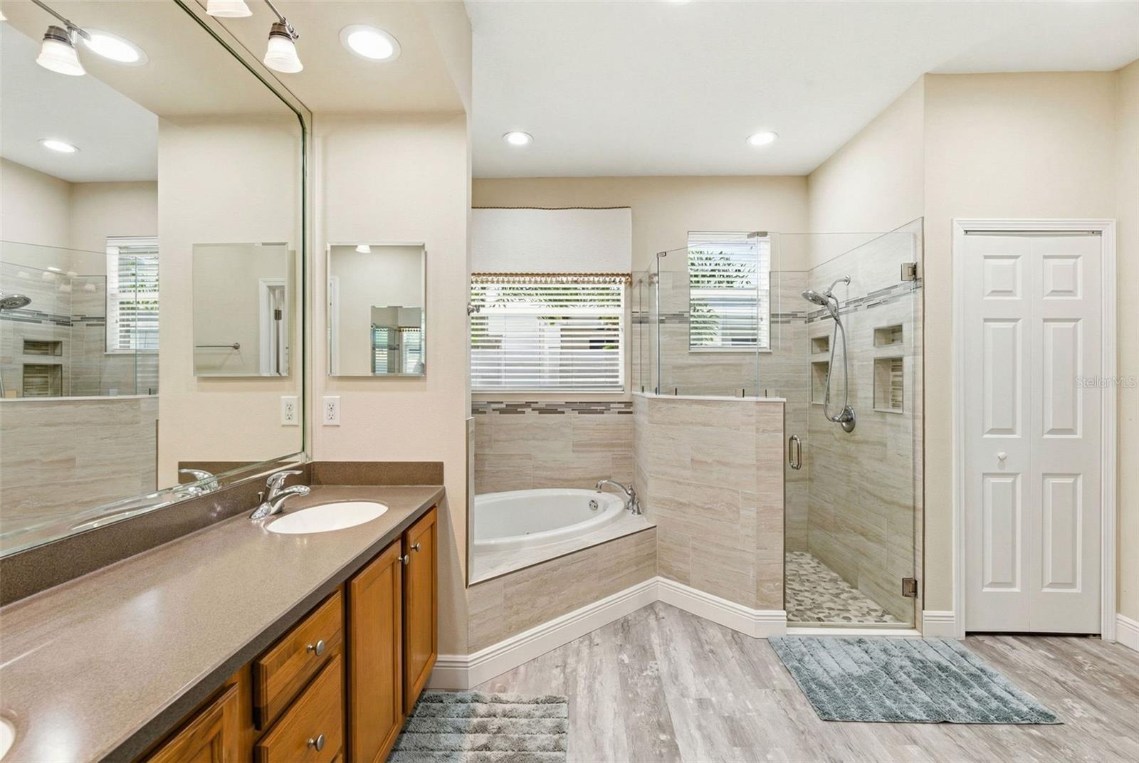 Image 74 of 94 For 13704 Artesa Bell Drive