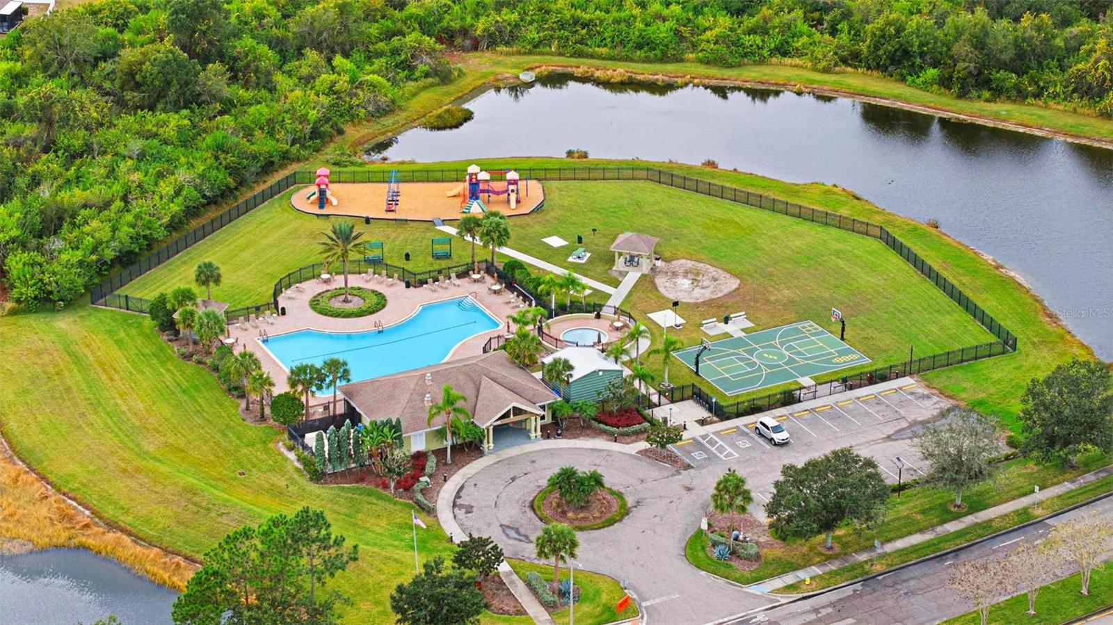 Image 91 of 94 For 13704 Artesa Bell Drive