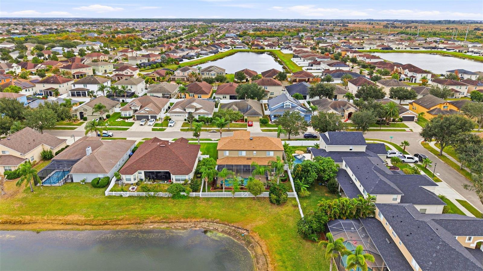 Image 93 of 94 For 13704 Artesa Bell Drive