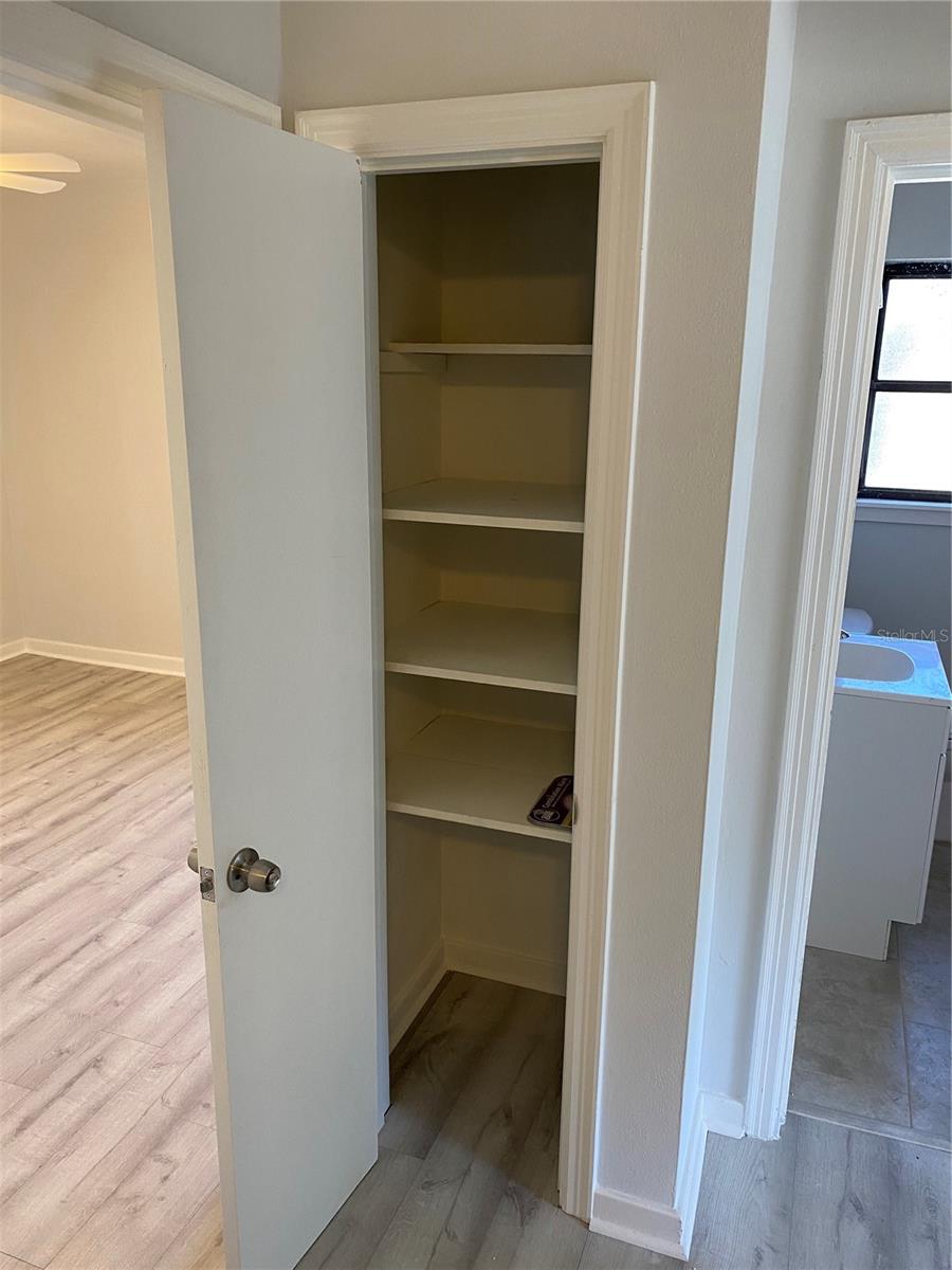 Image 24 of 29 For 727 27th Avenue S