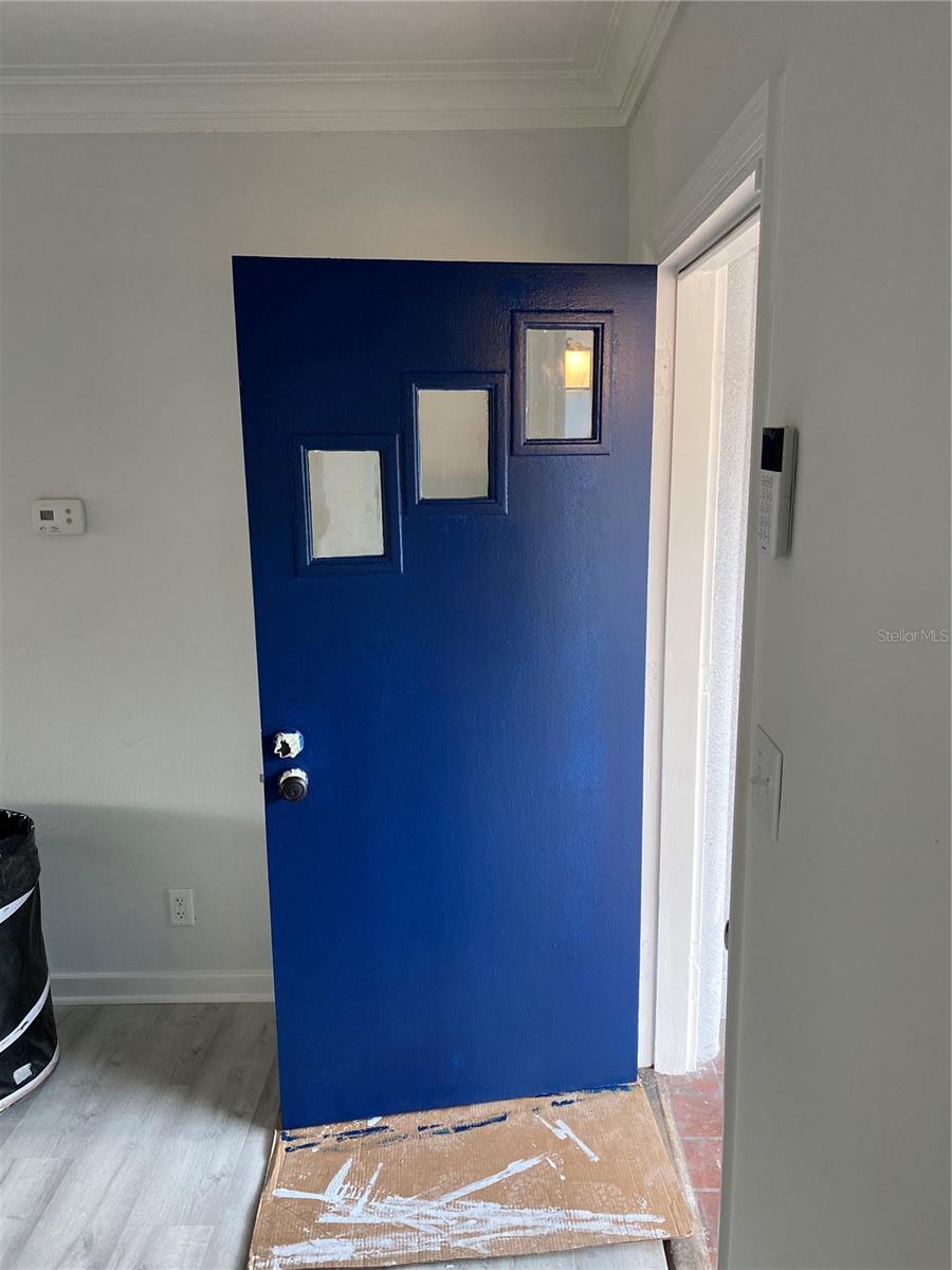 Image 5 of 29 For 727 27th Avenue S