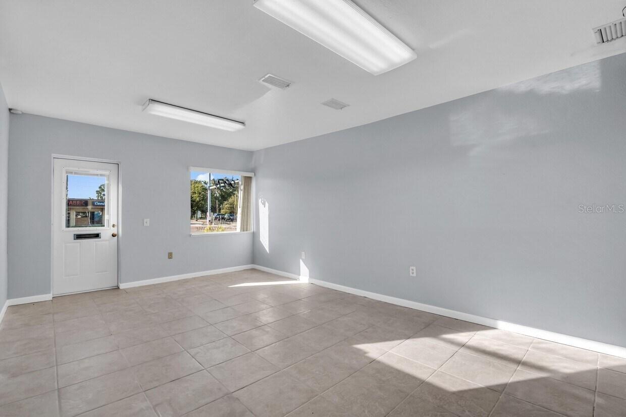 Listing photo id 10 for 800 Pasadena Avenue S