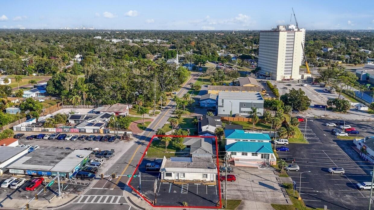 Listing photo id 25 for 800 Pasadena Avenue S