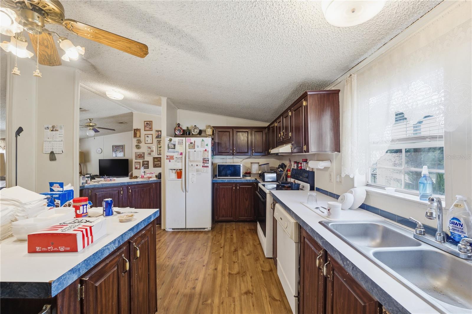 Image 14 of 46 For 10029 Chestnut Drive