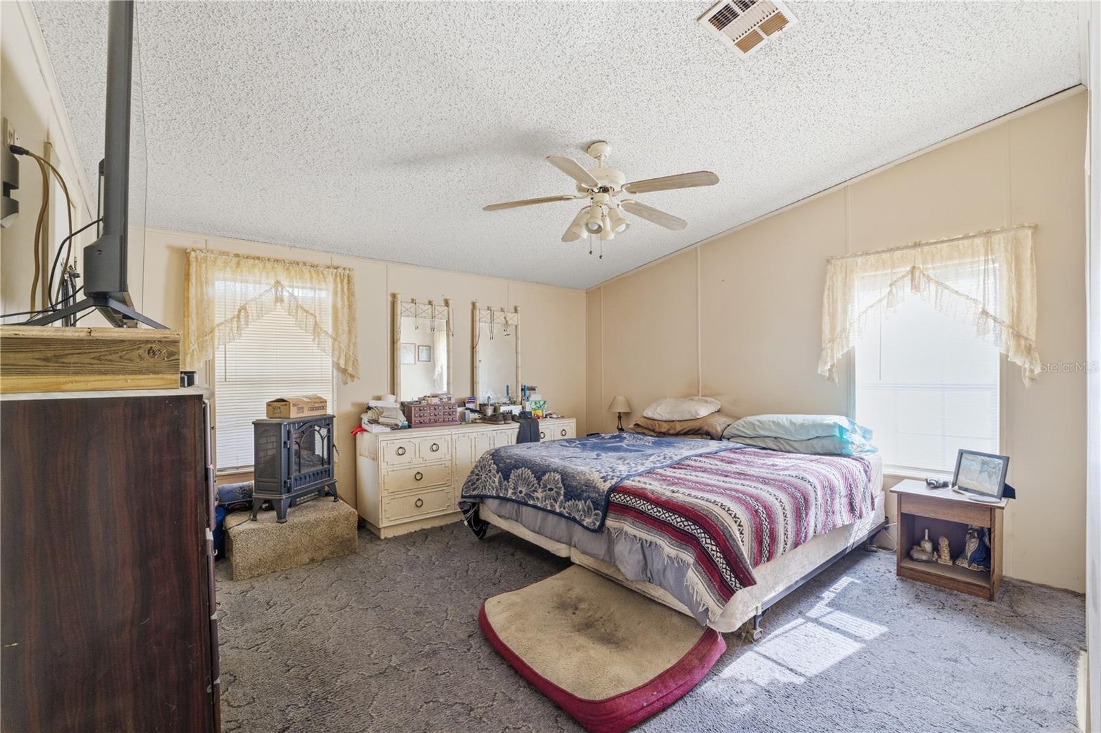 Image 16 of 46 For 10029 Chestnut Drive