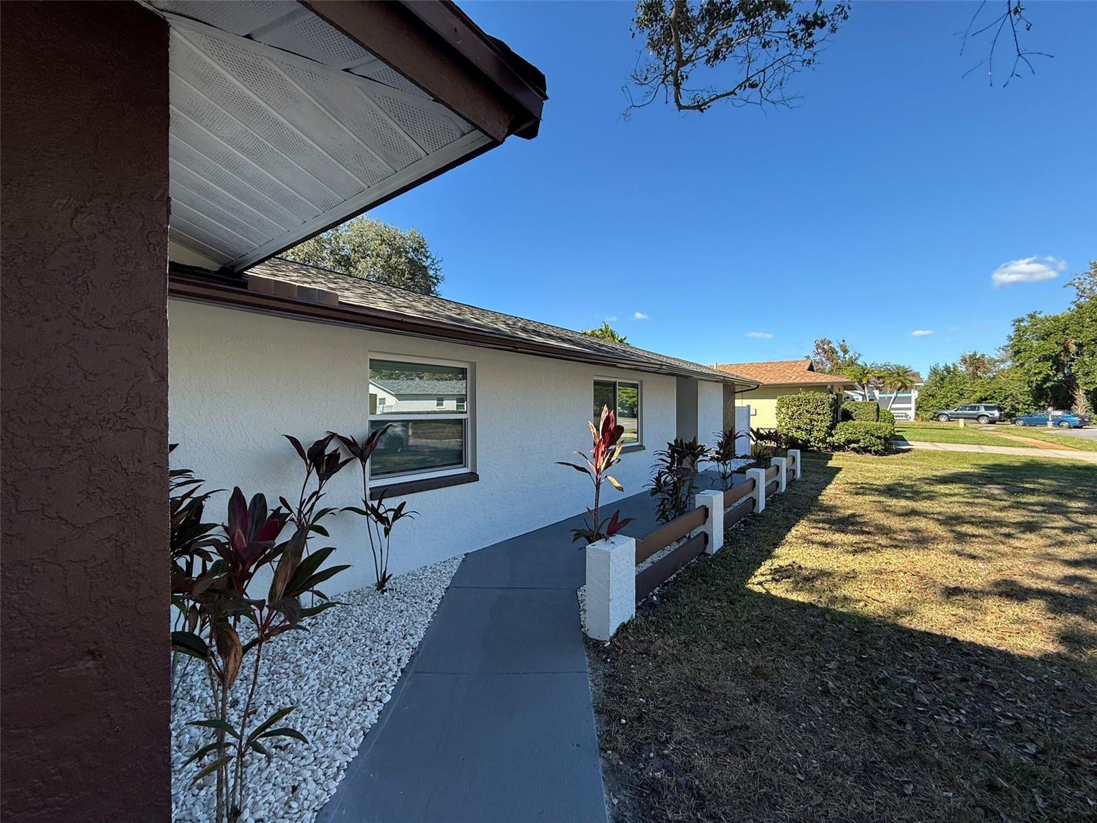 Image 4 of 21 For 1689 Monterey Drive