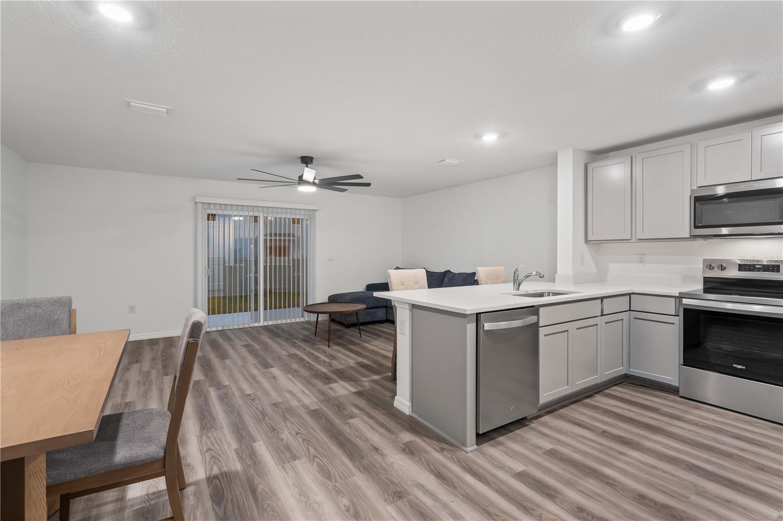 Image 10 of 36 For 959 Spotted Egret Loop