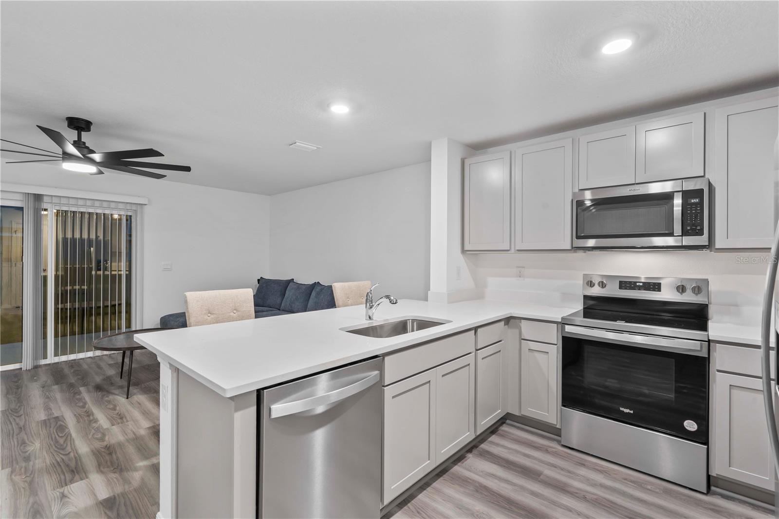 Image 22 of 36 For 959 Spotted Egret Loop