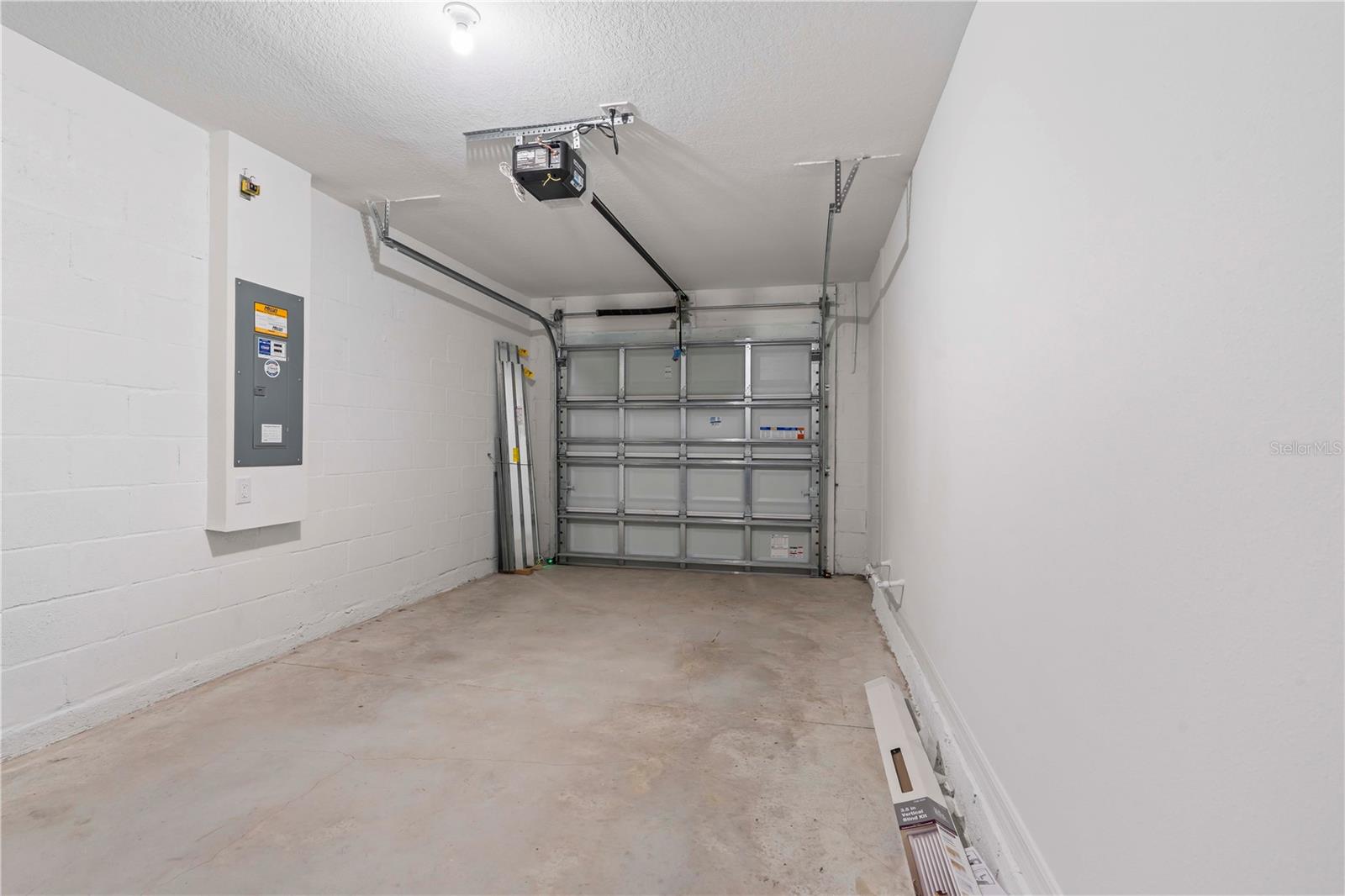 Image 24 of 36 For 959 Spotted Egret Loop