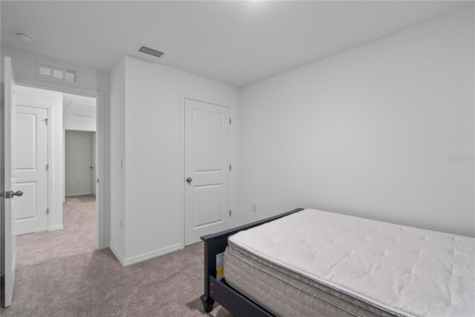 Image 30 of 36 For 959 Spotted Egret Loop