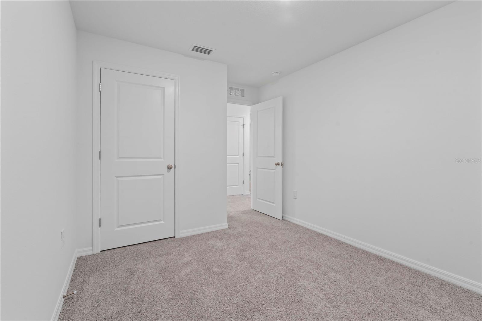 Image 32 of 36 For 959 Spotted Egret Loop