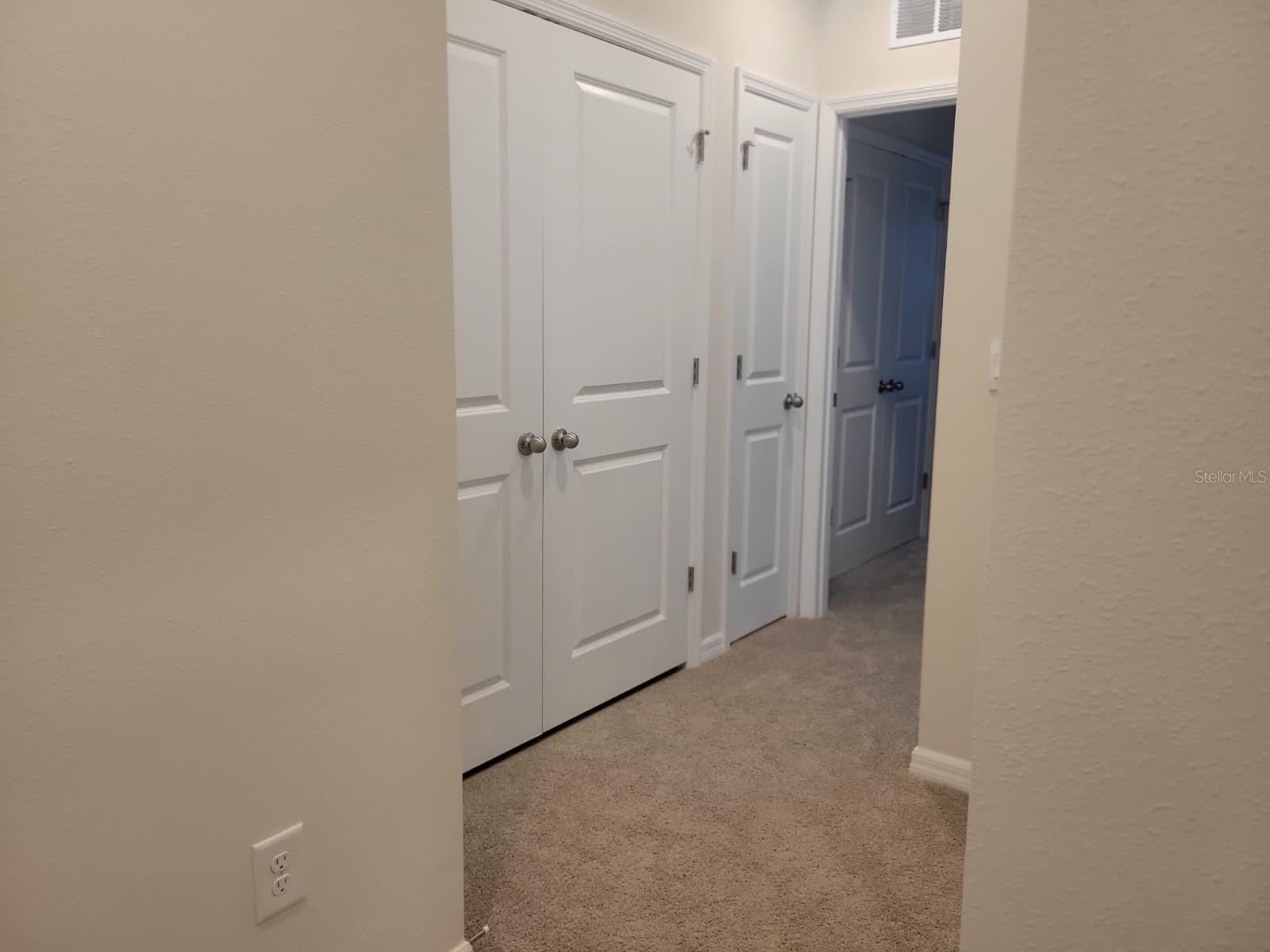 Image 19 of 40 For 11815 Davis Drive