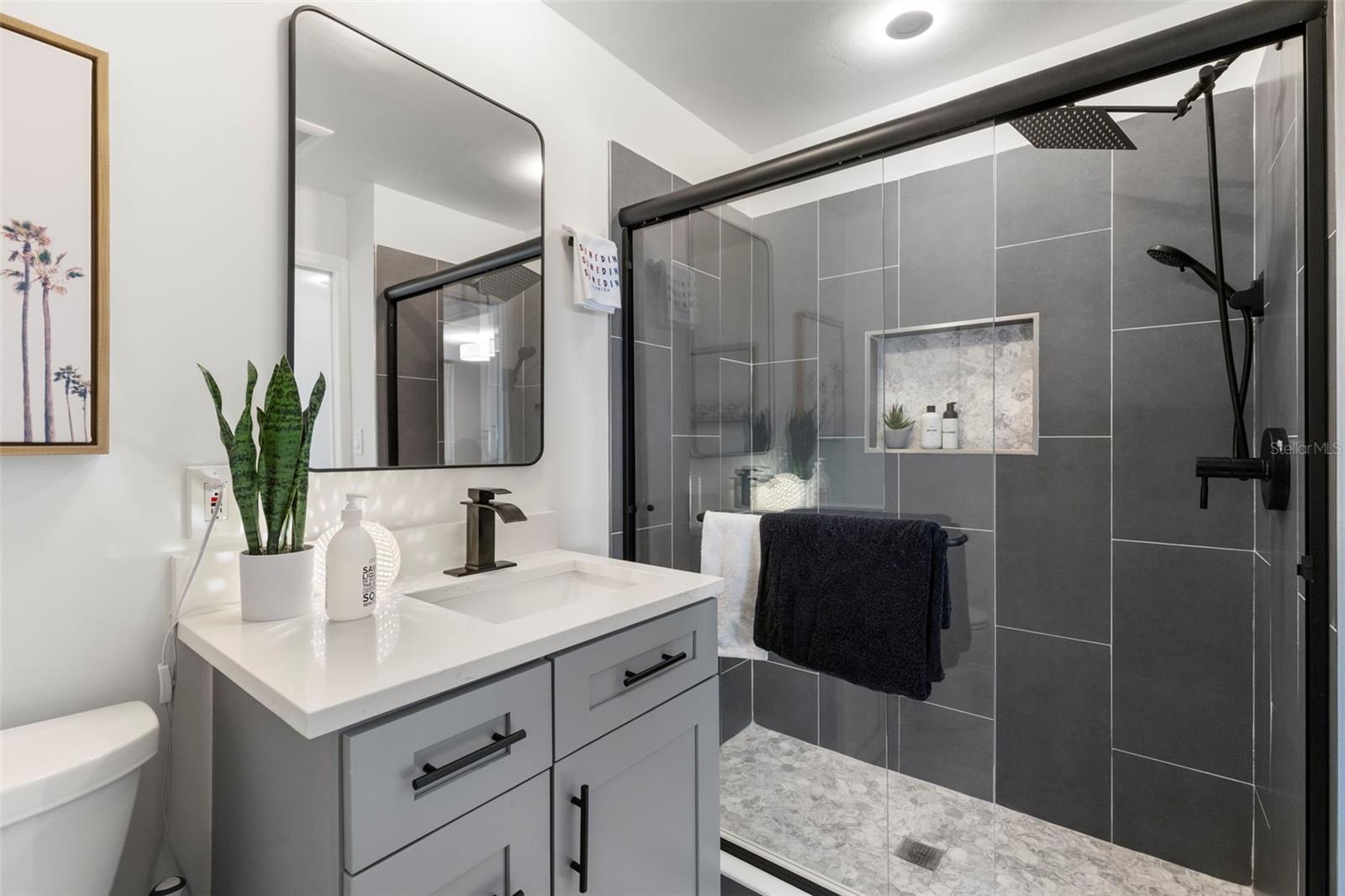 Image 17 of 49 For 1008 Michigan Boulevard