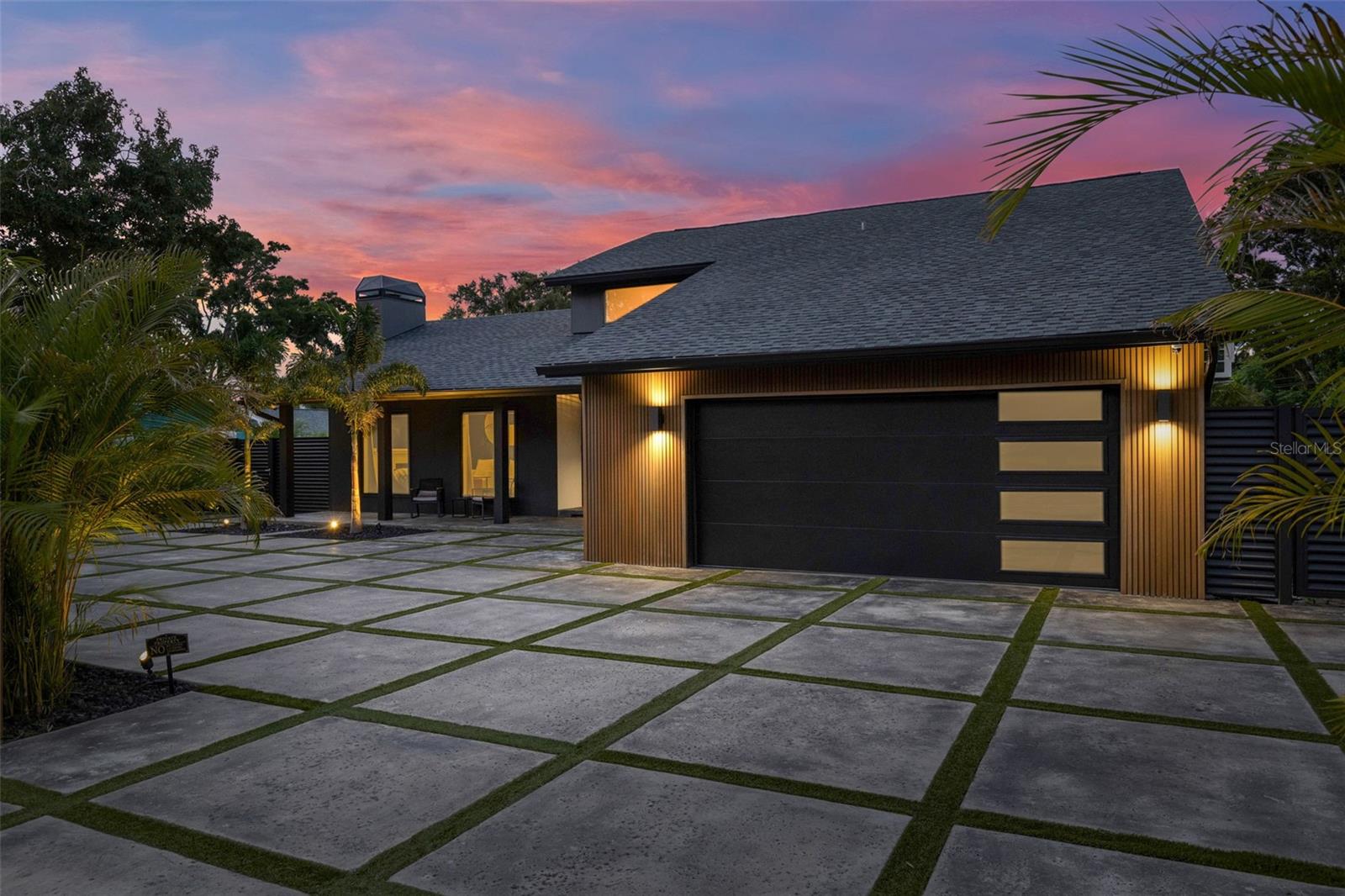 Image 36 of 49 For 1008 Michigan Boulevard