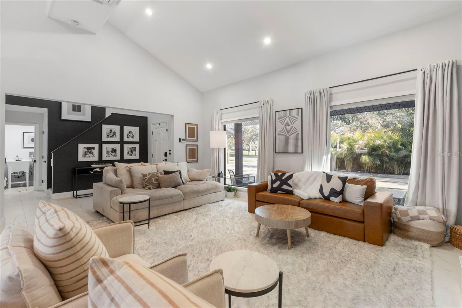 Image 4 of 49 For 1008 Michigan Boulevard