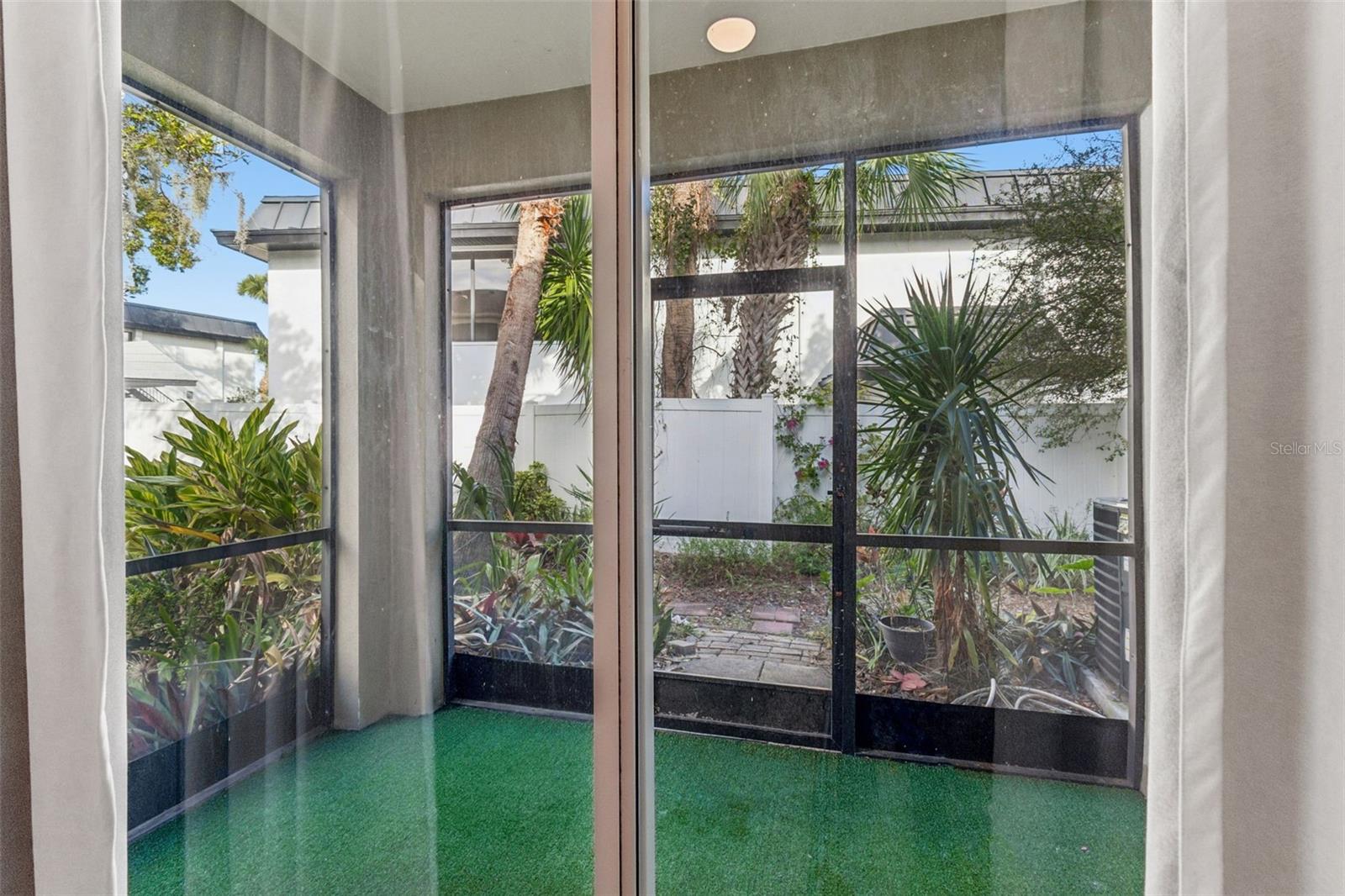 Image 17 of 67 For 10659 Whittington Court