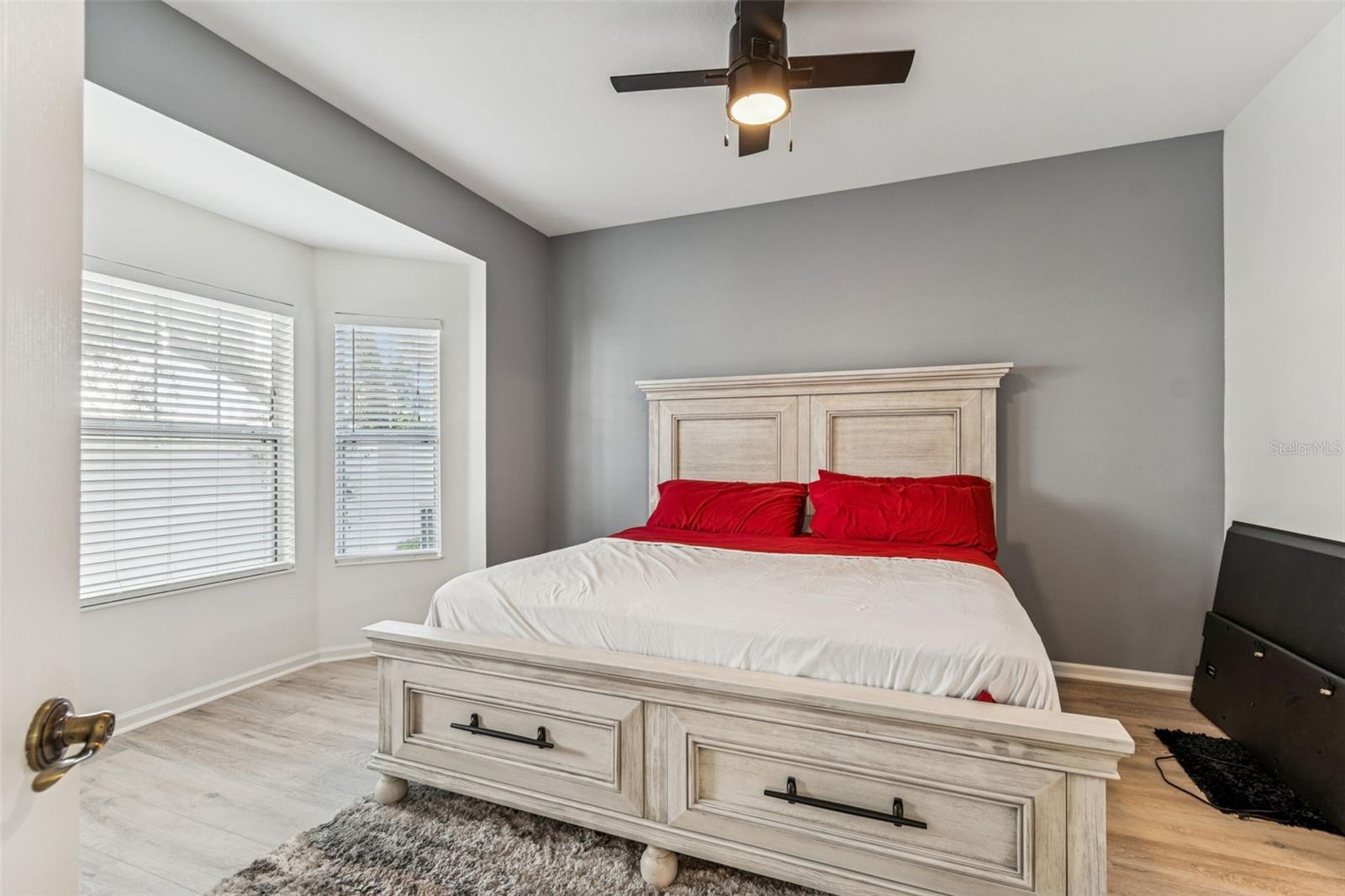 Image 18 of 67 For 10659 Whittington Court