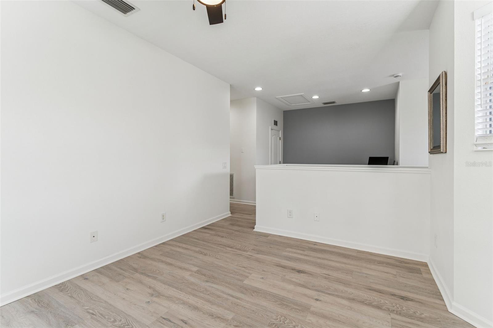 Image 32 of 67 For 10659 Whittington Court