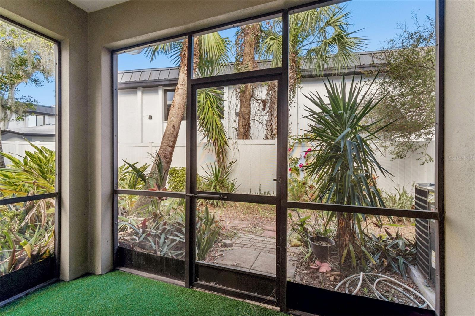 Image 52 of 67 For 10659 Whittington Court