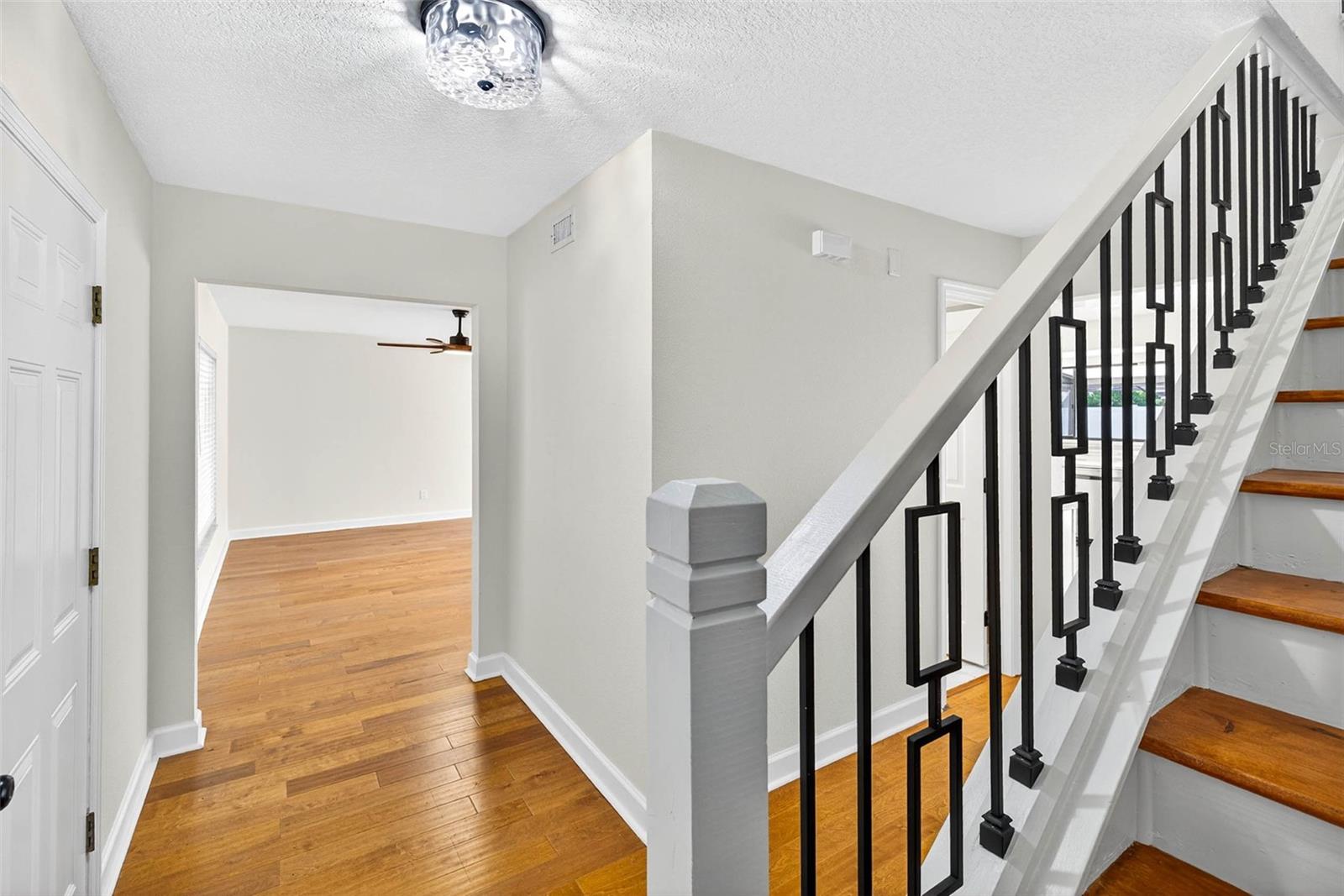 Image 21 of 39 For 3909 Braesgate Lane