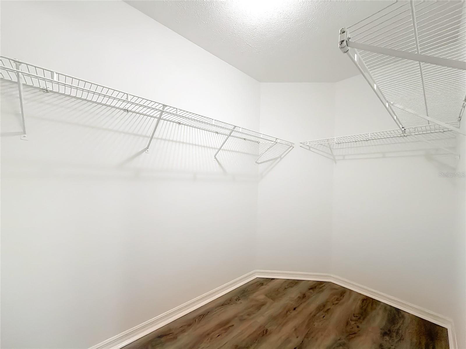 Image 20 of 61 For 11006 Cove Harbor Drive 16