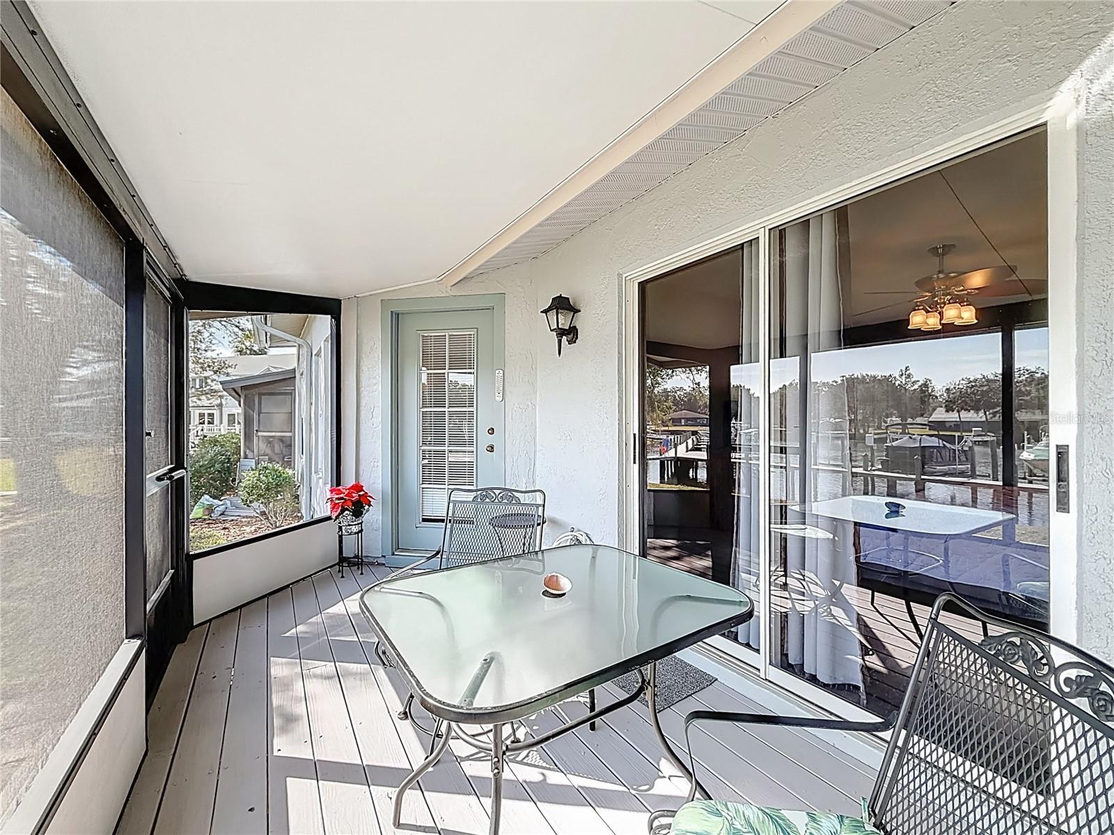 Image 29 of 61 For 11006 Cove Harbor Drive 16