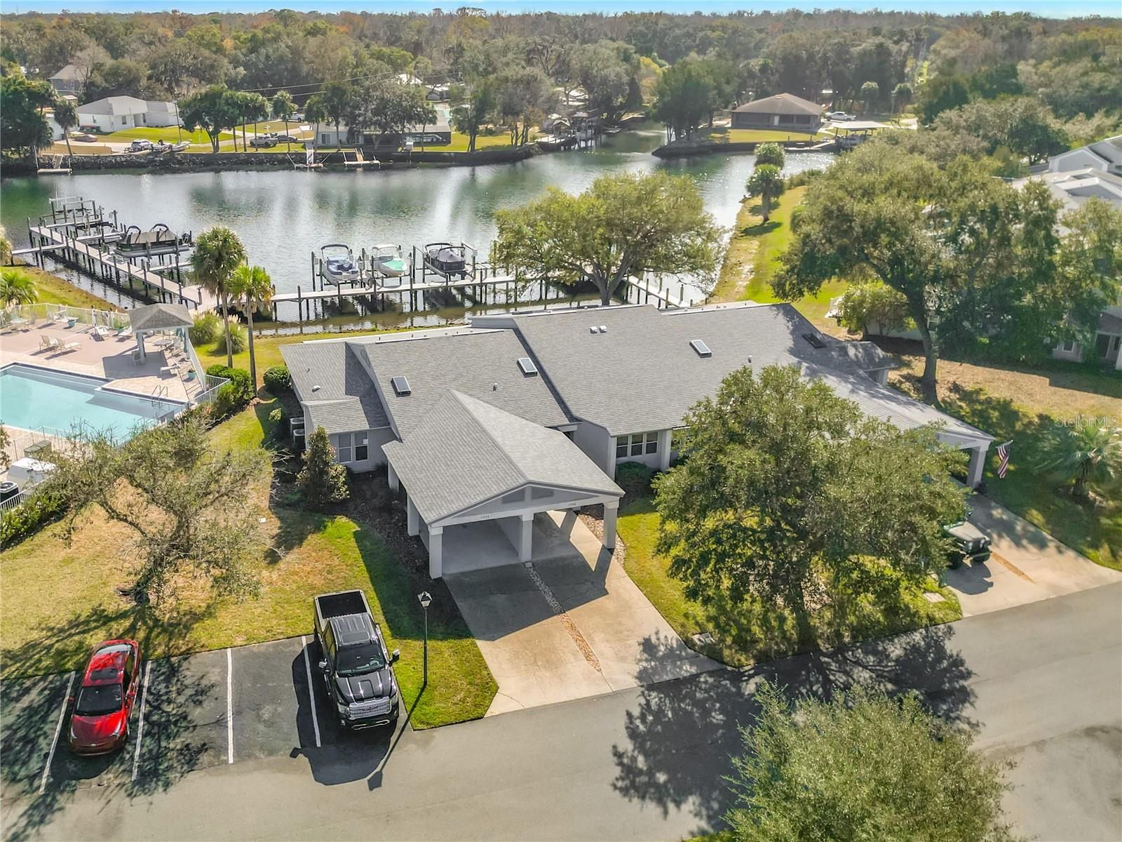 Image 46 of 61 For 11006 Cove Harbor Drive 16