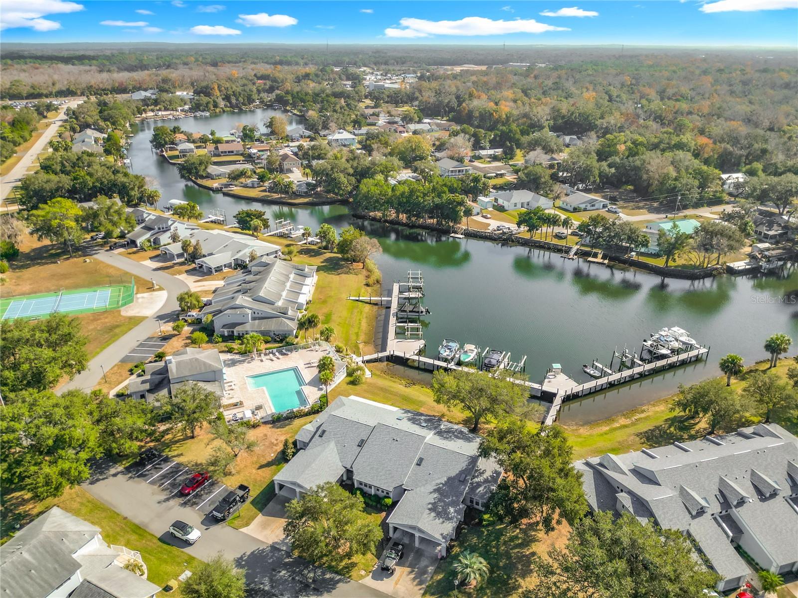 Image 47 of 61 For 11006 Cove Harbor Drive 16