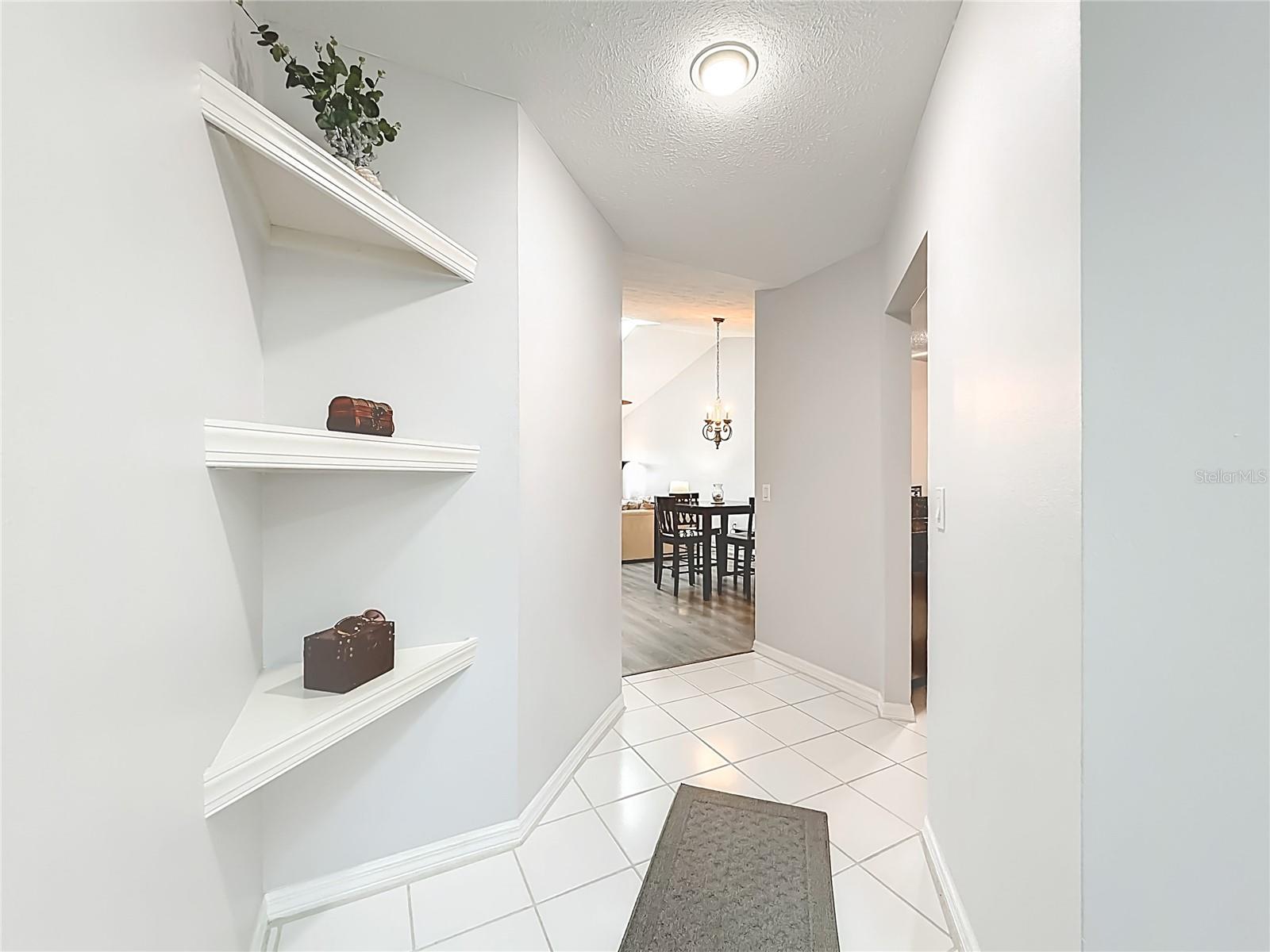 Image 7 of 61 For 11006 Cove Harbor Drive 16