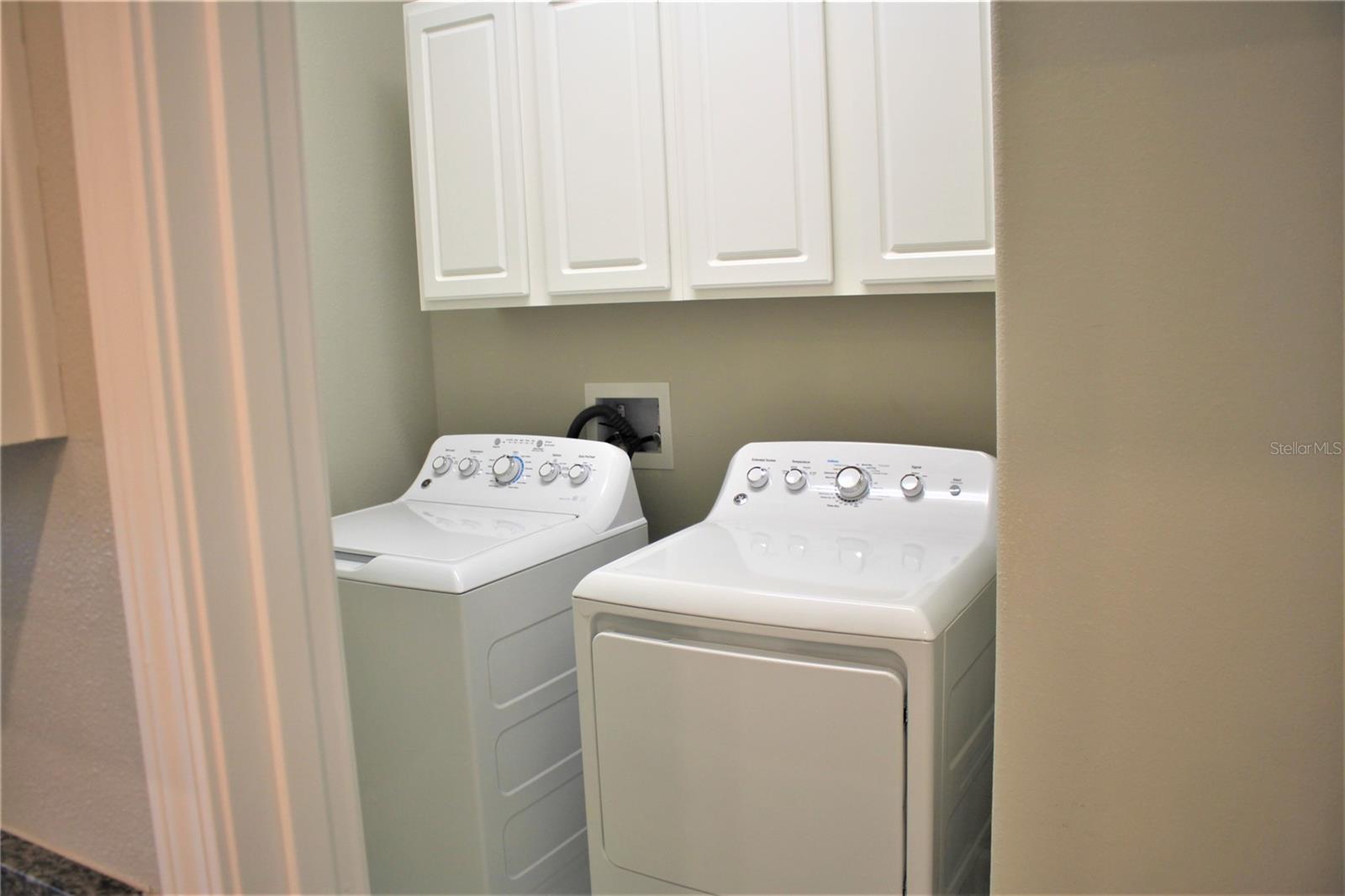 Image 9 of 23 For 9077 Shadyside Lane