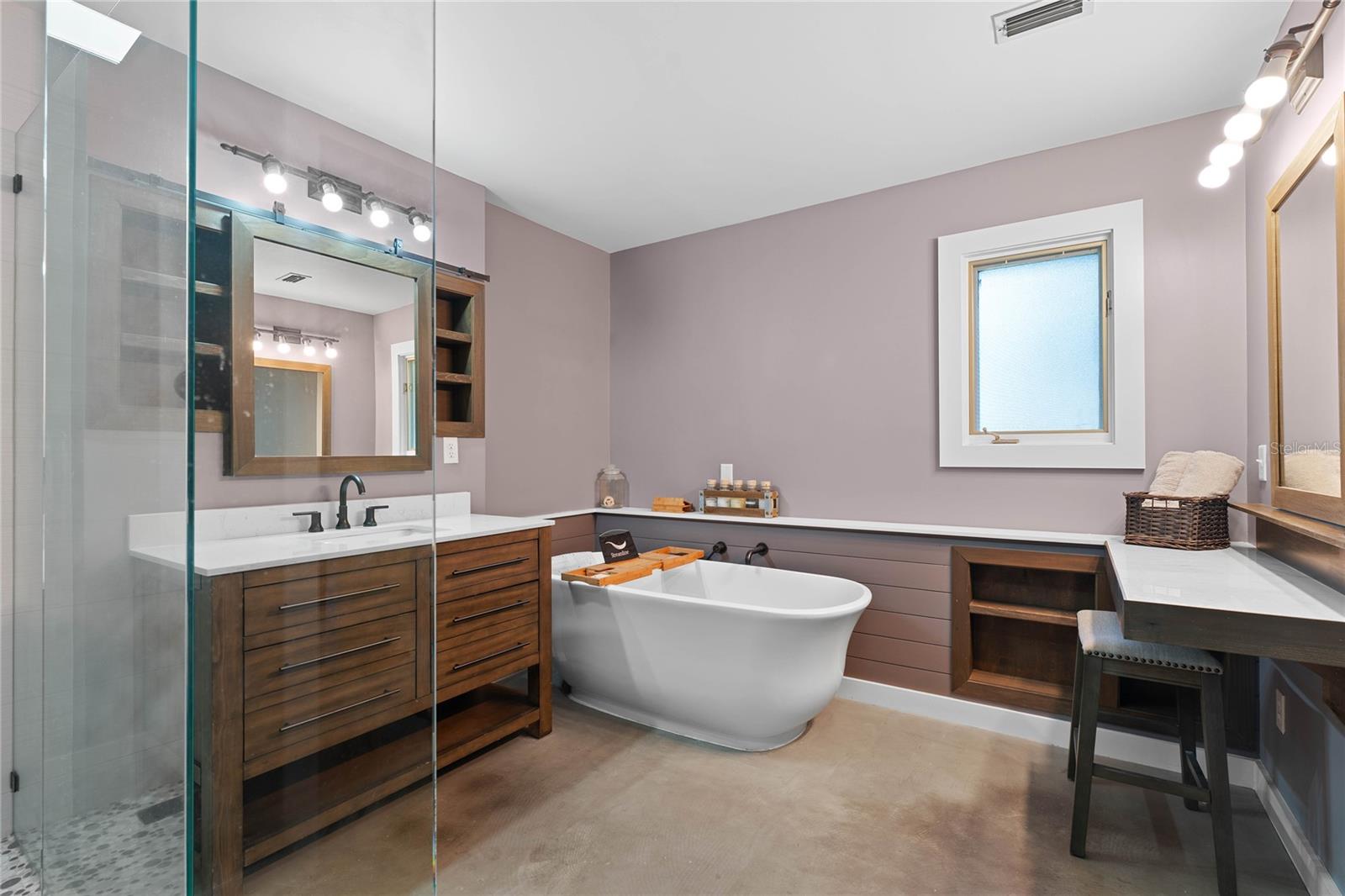 Image 3 of 25 For 12540 Green Oak Lane